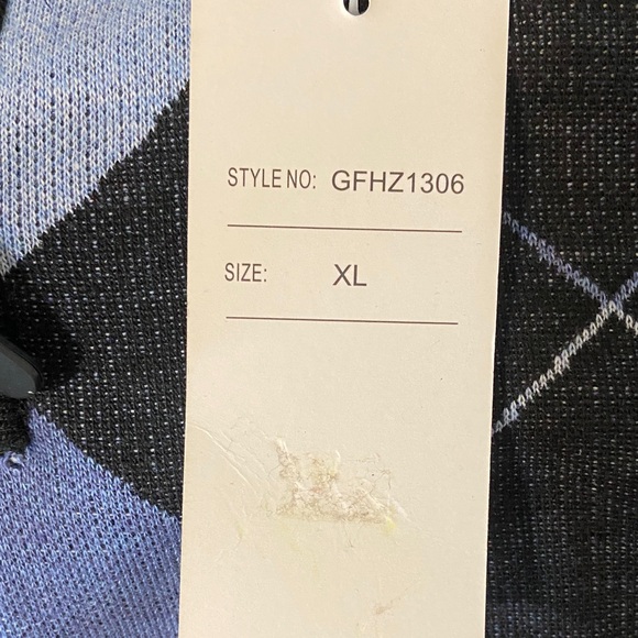 Men's Argyle Zip-Neck Sweater in Blue and Black - Picture 3 of 4